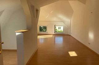 Wohnung mieten in Doßstraße 12, 12621 Kaulsdorf, Ruhig gelegene helle 3-Zimmer Maisonette Wohnung
