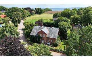 Villa kaufen in 24972 Steinberg, Leben wo andere Urlaub machen - großzügige, gepflegte Altbauvilla mit Gästehaus in Strandnähe
