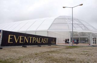 Gewerbeimmobilie kaufen in Löwenstraße 12, 63067 Kaiserlei, Große Zelthalle ca. 1.925 m² inkl. Zubehör –Event- Lager- Industrie