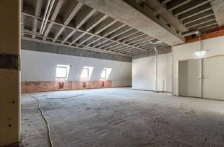 Gewerbeimmobilie mieten in 85049 Ingolstadt, Dachgeschoss-Lager mit viel Platz – 500 m² in Top-Lage