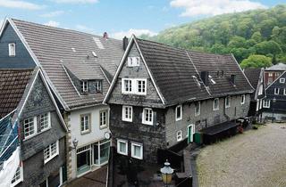 Anlageobjekt in Hellerstraße 21,23, 42555 Velbert, voll vermietetes, denkmalgeschütztes Wohn- und Geschäftshaus in der Altstadt von Velbert-Langenberg