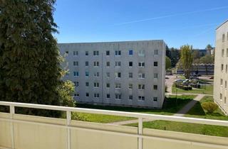 Wohnung mieten in 99867 Gotha, Top für die junge Familie: Frischer Look, großer Balkon, grünes Umfeld
