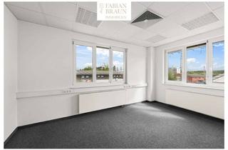 Büro zu mieten in 90571 Schwaig, Repräsentatives Bürogebäude mit Lagerhalle, 7 Büros, 2 WC´s, 2 x Rolltore, in 90571 Schwaig