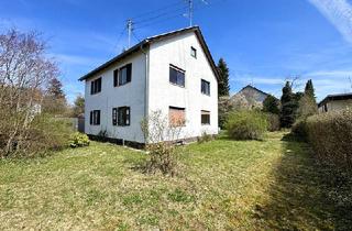 Grundstück zu kaufen in 85635 Höhenkirchen-Siegertsbrunn, Attraktives Baugrundstück mit Altbestand in ruhiger Lage von Höhenkirchen