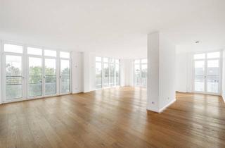 Wohnung kaufen in 80797 München, AIGNER - Exklusives Wohnen auf einer ganzen Etage: 342 m² mit tollem Schnitt in Schwabing