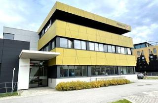 Büro zu mieten in 83026 Rosenheim, Herausragend hochwertige Bürofläche mit Parkplätzen und Bergblick