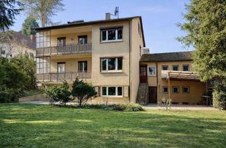 Mehrfamilienhaus kaufen in 74074 Heilbronn, Heilbronn-Ost · 3-Familienhaus · begehrte Wohnlage · großes, uneinsehbarer Garten · Ausbaupotenzial