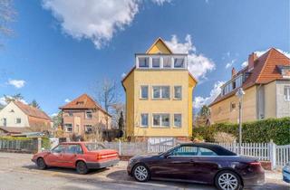 Einfamilienhaus kaufen in 13467 Berlin, Berlin - Freistehendes Haus mit Wintergarten & großem Garten in ruhiger Lage von Berlin-Hermsdorf