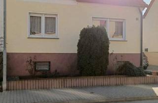 Doppelhaushälfte kaufen in 39218 Schönebeck, Schönebeck (Elbe) - Charmante Doppelhaushälfte mit großem Grundstück in ruhiger Lage