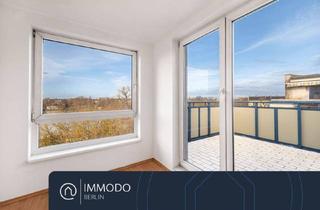 Wohnung kaufen in 13088 Berlin, Berlin - ?? Dachgeschoss-Traum mit Blick auf den Weißensee - Helle 3-Zi Whg mit großer Dachterrasse