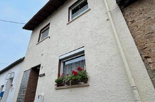 Einfamilienhaus kaufen in 55237 Flonheim, Flonheim - EFH in ruhiger Lage, ideal für Handwerker o. Individualisten