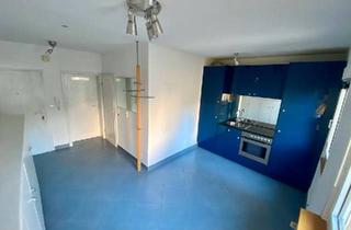 Wohnung kaufen in 45128 Essen, Essen - Essen, Rüttenscheid 40qm - ruhige Seitenstraße, privat