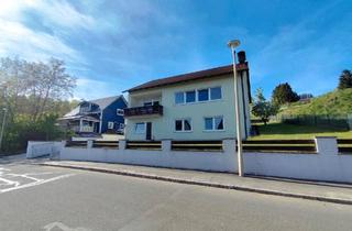 Haus kaufen in 92555 Trausnitz, Trausnitz - Großzügiges Zweifamilienhaus mit 2 Terrassen+ Gärten ( See+Burg )