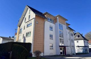 Wohnung kaufen in 88045 Friedrichshafen, Friedrichshafen - Individuelle 3-Zimmer-DG-Wohnung mit ausgebautem Dachspitz und TG-Stellplatz