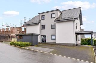Wohnung kaufen in 57439 Attendorn, Attendorn - #KOMINOS IMMOBILIEN# Erdgeschosswohnung mit 4 Zimmern,Terrasse und Gartenanteil