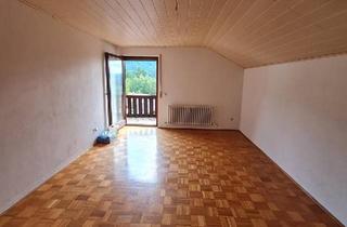 Wohnung kaufen in 93485 Rimbach, Rimbach - Verkaufe schöne 2-Zi. DG-Whg. mit Panoramablick in 93485 Rimbach
