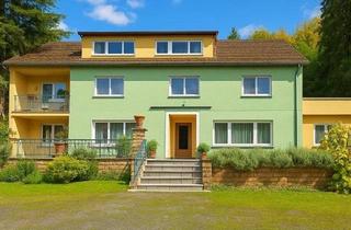 Haus kaufen in 66780 Rehlingen-Siersburg, Rehlingen-Siersburg - Flexibles Anwesen mit großem Grundstück