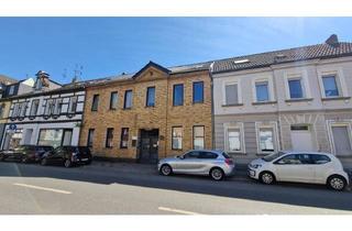 Haus kaufen in 46045 Oberhausen, Oberhausen - Fünffamilienhaus mit 3 freien Wohnungen - 78 m² 70 m²36 m² & Lagerhalle - grüne Oase in der Stadt
