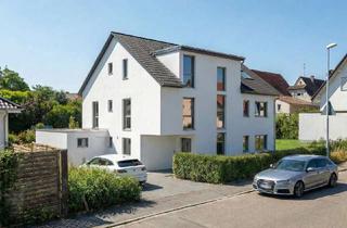 Wohnung kaufen in Alter Brackenheimer Weg 23, 74336 Brackenheim, Einzigartige, helle 4-Zimmer-Wohnung mit Balkon