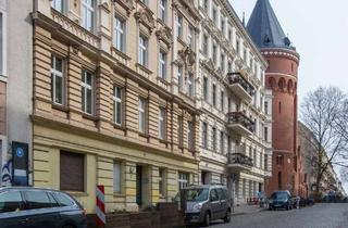 Wohnung kaufen in Chamissoplatz, 10965 Kreuzberg, Kapitalanleger & Selbstnutzer aufgepasst: 2-Zimmer-Altbauwohnung am begehrten Chamissoplatz