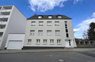 Wohnung kaufen in 66123 Saarbrücken, Dachgeschosswohnung in einem Dreifamilienhaus - Kernsanierung 2008