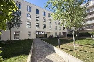 Wohnung kaufen in 82110 Germering, Freie 2-Zi. Gartenwhg. in Germering