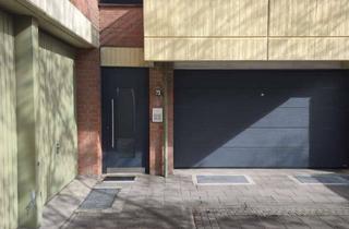 Wohnung kaufen in 41061 Mönchengladbach, Attraktive 3-Zimmer-Eigentumswohnung mit Aufzug und Kellerraum