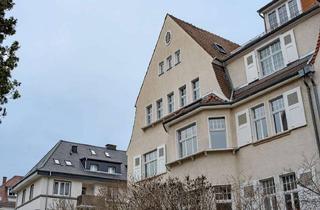 Wohnung kaufen in 69121 Handschuhsheim, Dachgeschosswohnung mit Galerie in bester Lage Nähe Werderplatz