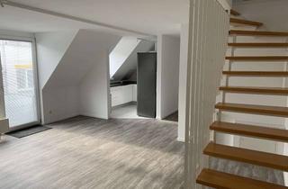 Wohnung kaufen in Am Ballplatz 14, 63450 Hanau, Helle 2,5-Zimmer-Maisonette/ Galerie-Wohnung auf 2 Ebenen in Hanau/ Innenstadt