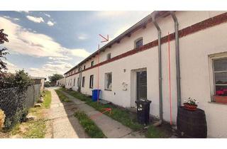 Wohnung kaufen in 16278 Angermünde, Provisionsfrei: Kernsaniertes Reihenhaus mit Potential in ruhiger Lage von Angermünde