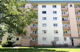 Wohnung kaufen in 79114 Betzenhausen, Charmante 2-Zimmer-Wohnung mit zwei Balkonen in Freiburg-Betzenhausen auf Erbbaurecht