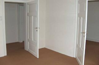 Wohnung mieten in 32756 Detmold, 96qm suchen neuen Mieter - mit Parkplatz - zentrale Wohnlage von Detmold - 3min zur Fußgängerzone