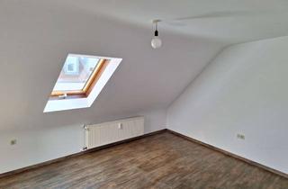 Wohnung mieten in Hadergasse, 97421 Altstadt, 2-Zimmer-Wohnung mit Einbauküche in Schweinfurt