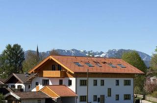 Wohnung mieten in 83646 Bad Tölz, 2 Zimmer-DG-Wohnung mit Balkon und Traumblick ins Grüne in Ellbach