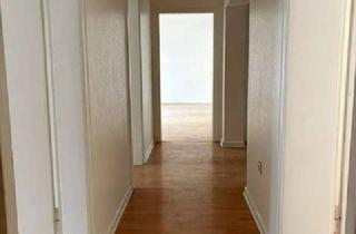 Wohnung mieten in Apothekerstraße 159, 59755 Arnsberg, Platz für die ganze Familie ! Helle 4-Zimmer-Wohnung mit Balkon - inkl. neuem Boden & neuem Bad