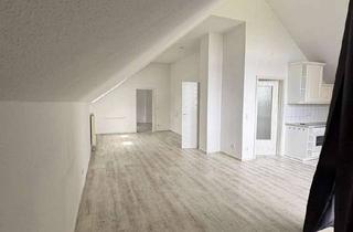 Wohnung mieten in Meeraner Weg 35, 08373 Remse, Remse: Tolle Wohnung mit Balkon in ruhiger Lage