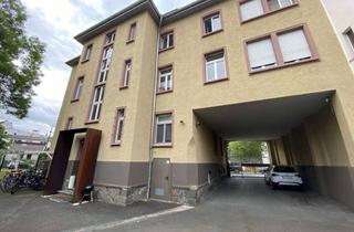 Wohnung mieten in Schanzenstraße 12, 35390 Gießen, Für 4er-WG geeignet: Großzügige 4-Zi.-Wohnung in der Innenstadt