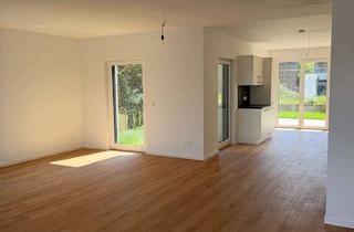 Wohnung mieten in Von-Bassenheim-Straße, 53881 Euskirchen, Erstbezug im Neubau - Moderne 3,5-Zimmer Wohnung in historischem Hof-Ensemble in Euskirchen