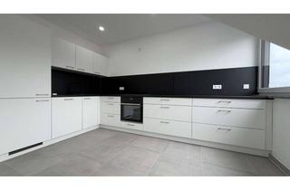 Wohnung mieten in 90547 Stein, Erstbezug nach Sanierung: attraktive 3-Zimmer-Wohnung mit EBK und Klimaanlage in Stein