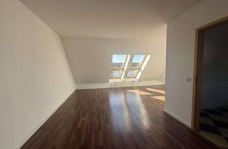 Wohnung mieten in Friedrich-Ebert-Straße 35, 04564 Böhlen, Lichtdurchflutete 3-Raumwohnung in ruhiger Lage in Böhlen - FE 35 / DG