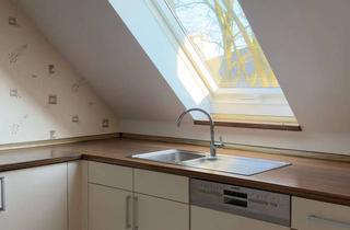 Wohnung mieten in 33332 Gütersloh, Helle 3,5-Zimmer Dachgeschosswohnung mit Balkon in Gütersloh
