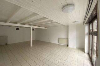 Wohnung mieten in Gernacherstr, 97509 Kolitzheim, Wohnen mit Charakter: 3-Zimmer-Wohnung in Unterspiesheim