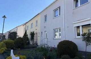 Haus kaufen in 23970 Wismar-Süd, Charmates Reihenmittelhaus in guter, ruhiger Stadtlage mit Ausbaureserve