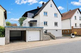 Anlageobjekt in 64823 Groß-Umstadt, Gepflegtes Mehrfamilienhaus mit 4 Wohneinheiten und attraktivem Entwicklungspotenzial in Kleestadt