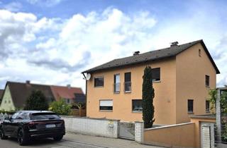 Doppelhaushälfte kaufen in 92318 Neumarkt, 2 Doppelhaushälften auf 739 m² - eine frei, eine vermietet + zusätzliches Flurstück | PROV.FREI