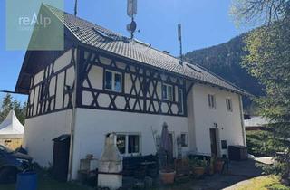 Haus kaufen in 82467 Garmisch-Partenkirchen, Haushälfte mit Miet- und Mobilfunkerträgen zwischen Garmisch und Ehrwald