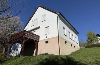 Einfamilienhaus kaufen in Friedrich-Hörchner-Straße 33, 99897 Tambach-Dietharz, Einmalige Gelegenheit - Einfamilienhaus in Ortsrandlage mit 4.200 qm Grundstück