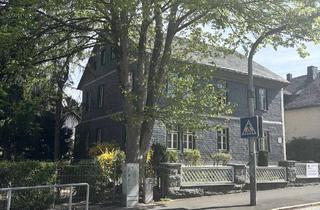 Haus kaufen in 96515 Sonneberg, Stilvolles Stadthaus mit Geschichte in bester Zentrumslage von Sonneberg