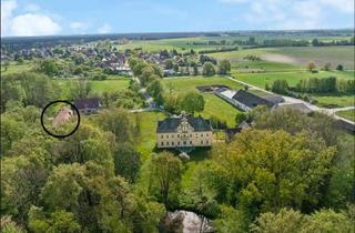 Anlageobjekt in Schloßplatz, 15910 Rietzneuendorf-Staakow, Historic Castle Outbuilding Near Berlin Airport | 7,106 m² Land | Property with Huge Potential
