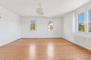 Wohnung kaufen in 73235 Weilheim, Altbaucharme mit modernem Wohnkomfort – 3-Zimmer-Wohnung im Obergeschoss mit Süd-West-Balkon
